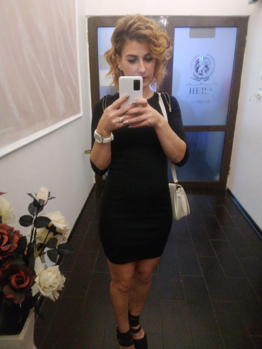 Ea este Ionelia, femeia din Năneşti înjunghiată de soţ din cauza geloziei extreme. Cei doi copii ai lor au rămas acum în grija rudelor 852670