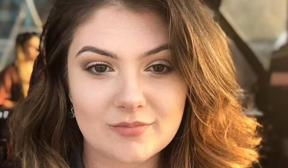 O tânără de 26 de ani a murit subit chiar în fața părinților ei, în Australia: "Voi merge să admir lumea pentru amândouă" 852891