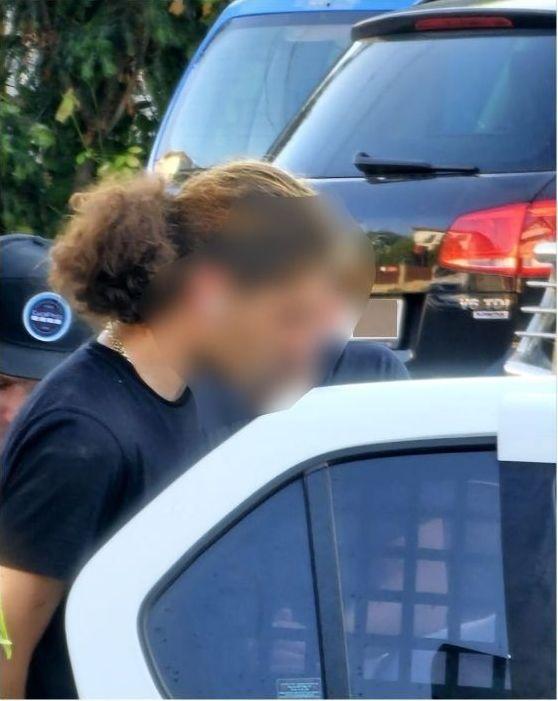 Imagini exclusive cu şoferul de 19 ani drogat, chiar înainte de accident. A intrat în benzinărie noaptea cu ochelari de soare 853001