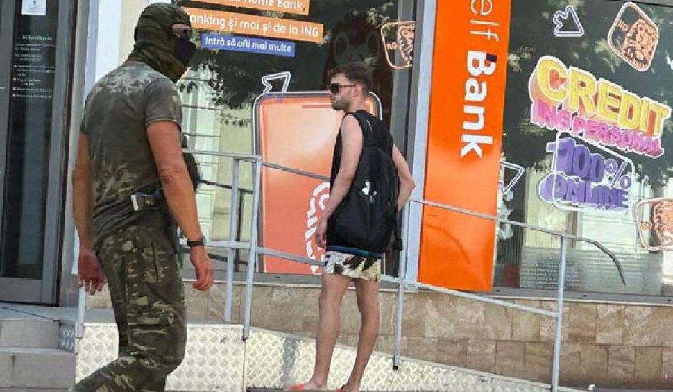 Panică în centrul orașului Târgu Jiu: Un bărbat s-a plimbat printre trecători cu un pistol la vedere și îmbrăcat în haine de militar