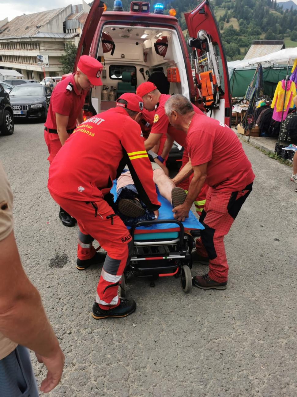 Un turist în șlapi a alunecat și a căzut din telescaun, în zona Pasul Prislop, Borșa | Intervenție de urgență a salvamontiștilor 853233