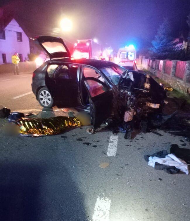 Patru tineri cântăreţi de muzică populară, morţi într-un teribil accident | Veneau de la un spectacol 853418