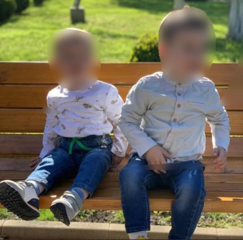 Ea este Lorela, tânăra mamă care s-a aruncat împreună cu cei doi copii de la etajul unui motel din Botoșani 853299