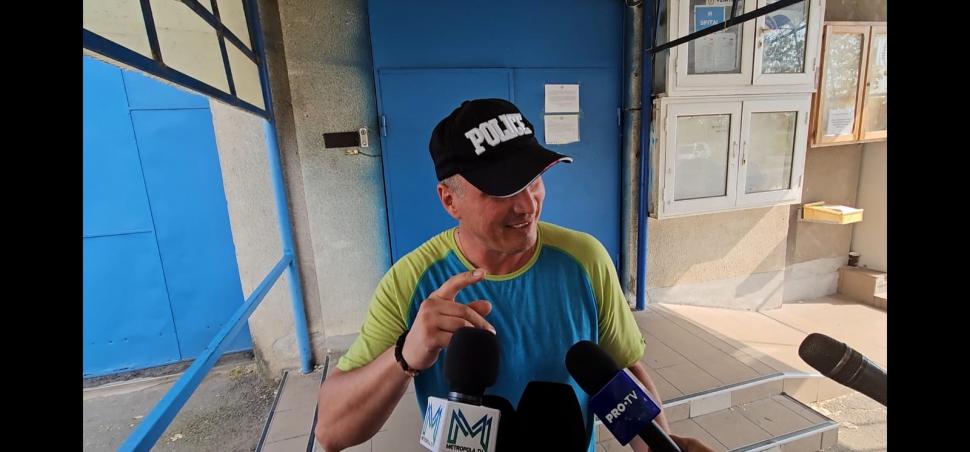 "Astăzi e prima zi din restul vieţii mele!" Primele imagini cu Cristian Cioacă de la eliberarea din închisoare 853634