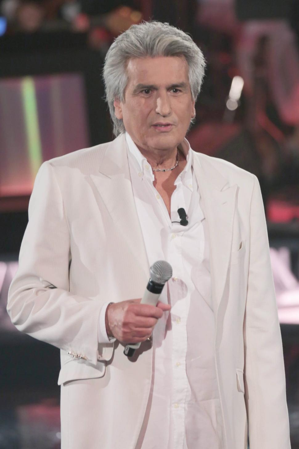 Toto Cutugno a murit după o luptă cu o boală nemiloasă 853643