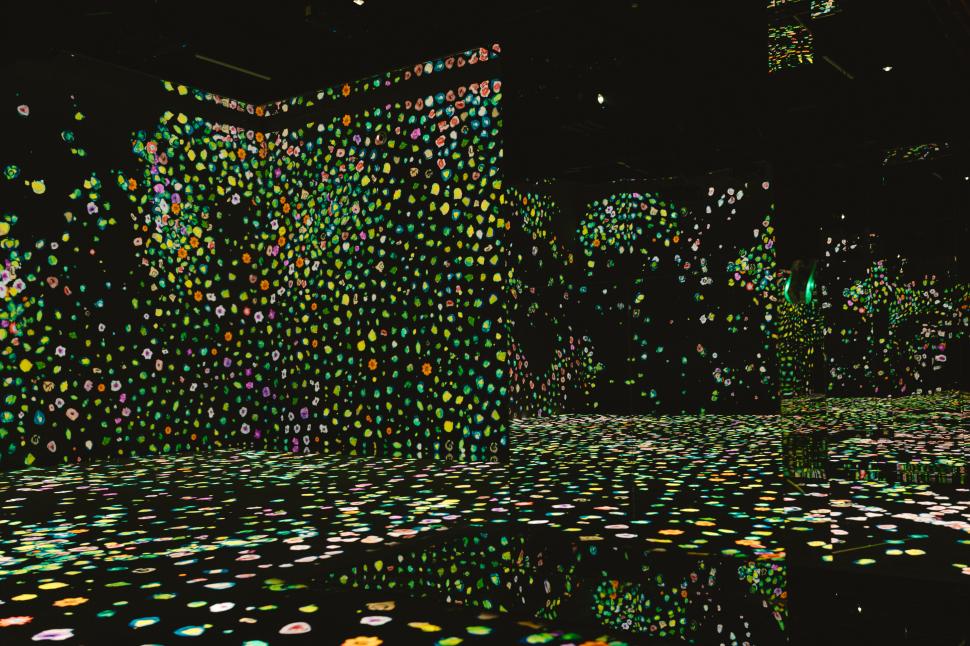 Imagini spectaculoase de la primul muzeu imersiv din România, gata să îşi primească vizitatorii în acest weekend la Bucureşti 853882