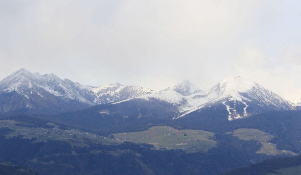 "Un rucsac cu bani, un card și un permis de conducere" | Descoperire sinistră la 3.000 de metri înălțime, în Austria