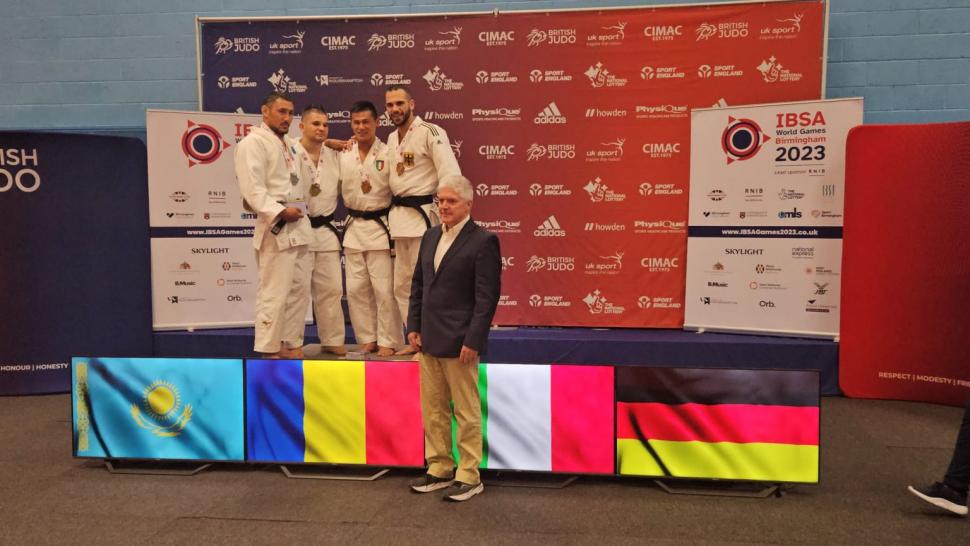 Alexandru Bologa a câştigat titlul mondial la judo pentru nevăzători 854412