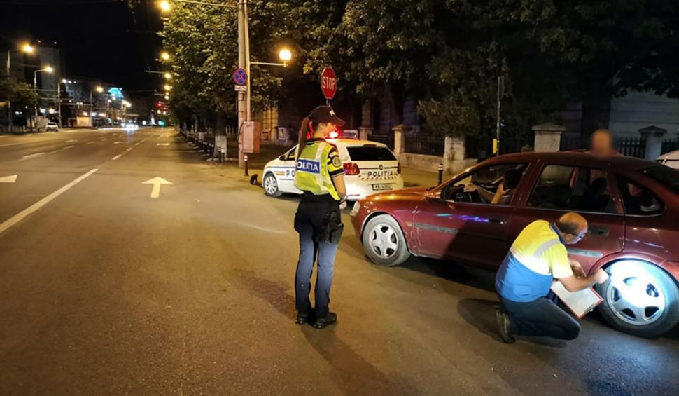 RAR: Aproape jumătate din maşinile controlate în trafic au probleme tehnice grave sau sunt periculoase 854314