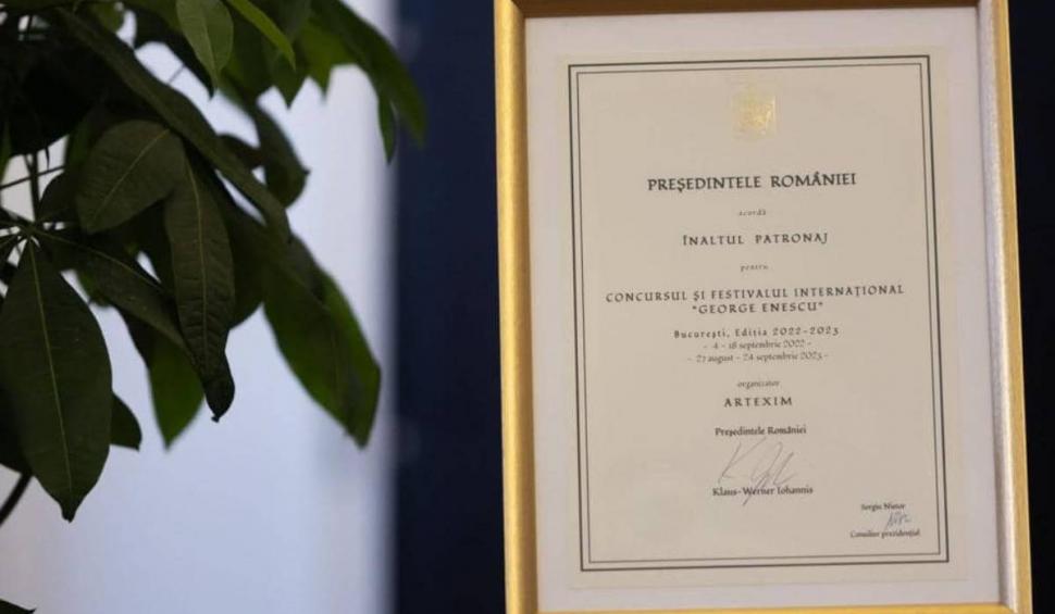 Directorul executiv al Festivalului Internațional George Enescu, premiat de Raluca Turcan cu Trofeul Ministerului Culturii 854526