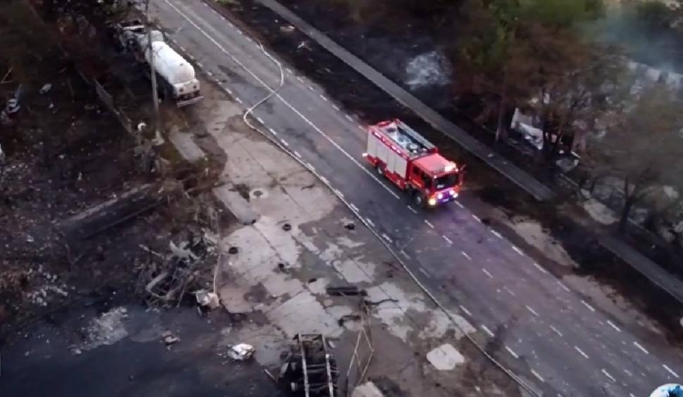 Imaginile dezastrului rămas în urma exploziei de la Crevedia. Mărturiile localnicilor: "Am crezut că este cutremur" 854619