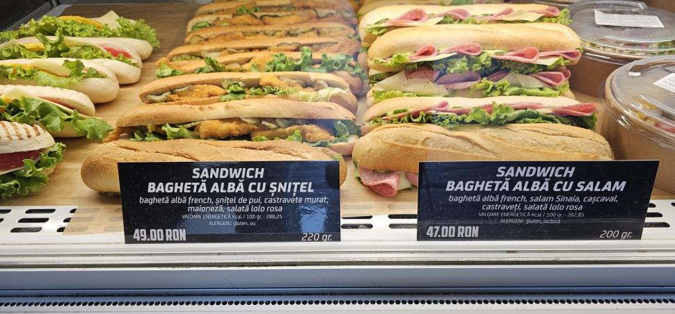 Un turist a făcut publică lista de prețuri la mâncare din Aeroportul Otopeni: "Este exagerat!" 854532