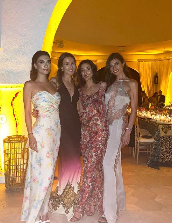 Fiica lui Mircea Geoană, Ana-Maria, a avut o nuntă ca-n povești. S-a măritat cu Garrett Cayton în Veneţia 854863