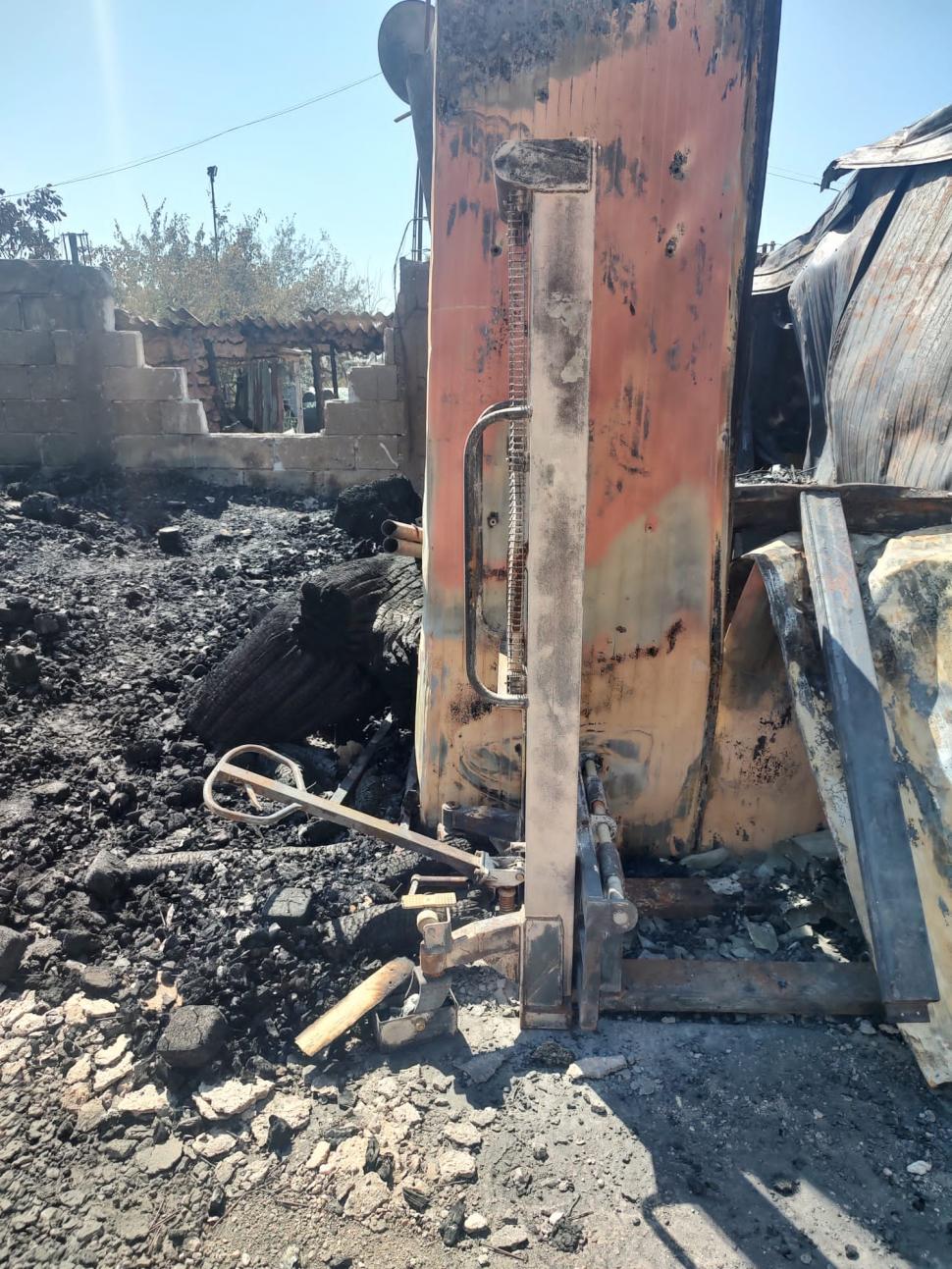 Imagini șocante cu casele distruse în urma exploziilor de la Crevedia 854901