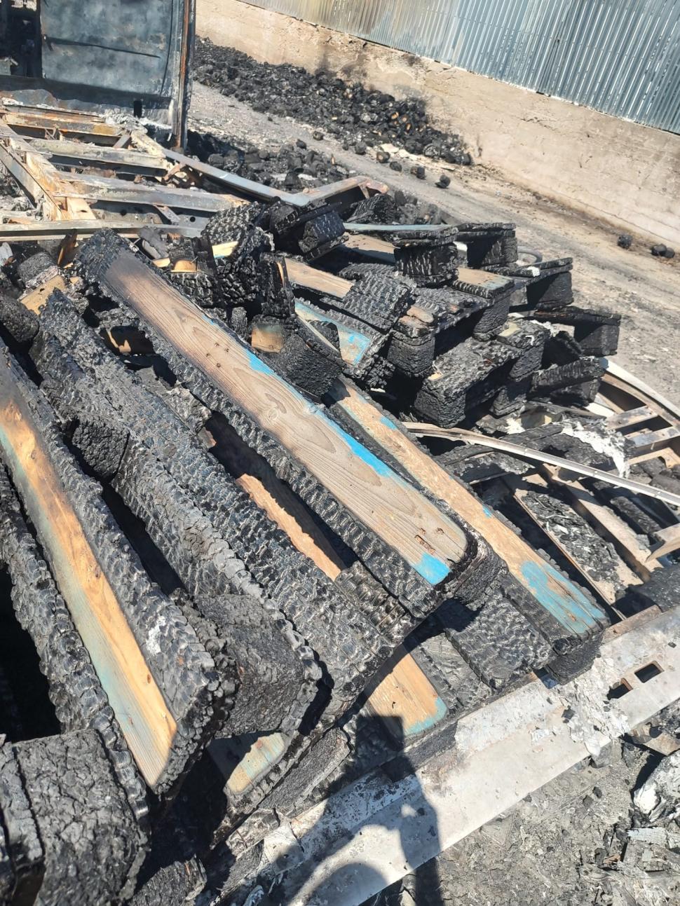 Imagini șocante cu casele distruse în urma exploziilor de la Crevedia 854907