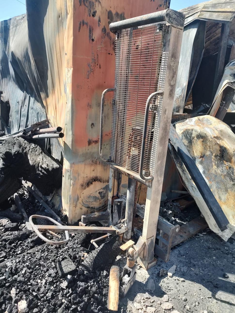 Imagini șocante cu casele distruse în urma exploziilor de la Crevedia 854908