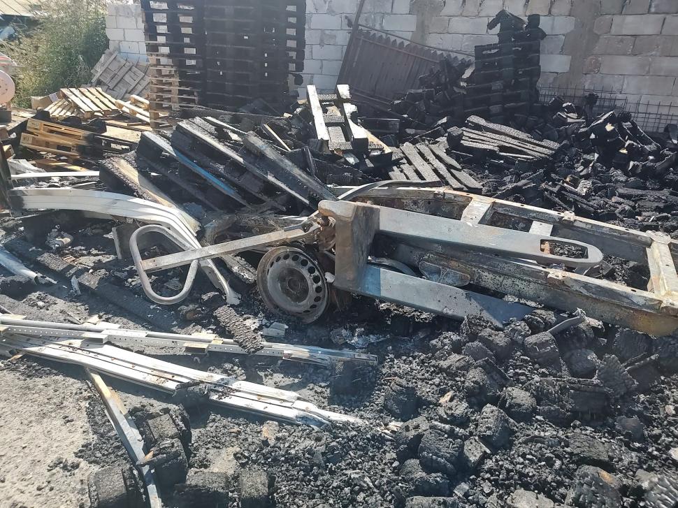 Imagini șocante cu casele distruse în urma exploziilor de la Crevedia 854909