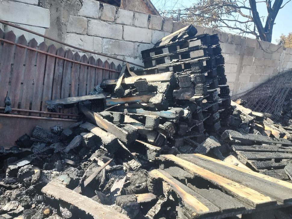 Imagini șocante cu casele distruse în urma exploziilor de la Crevedia 854911