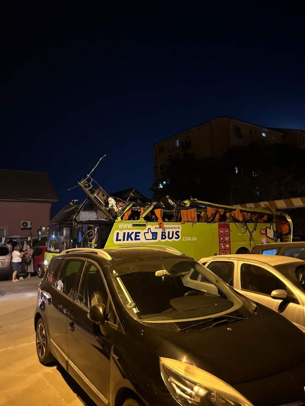 Planul Roșu de intervenție, activat în Năvodari, după un accident grav! Un autocar plin cu călători a intrat într-un pod 854943