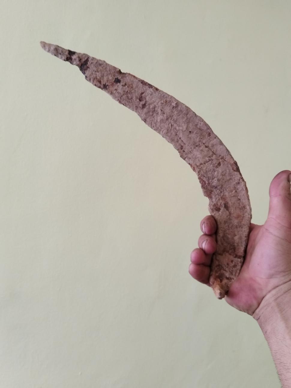 "Unii cred că se scot monedele din pământ precum cartofii" | Colecţia impresionantă de obiecte a unui căutător de comori din Zalău. Recompensa pe care ar putea să o primească 855041