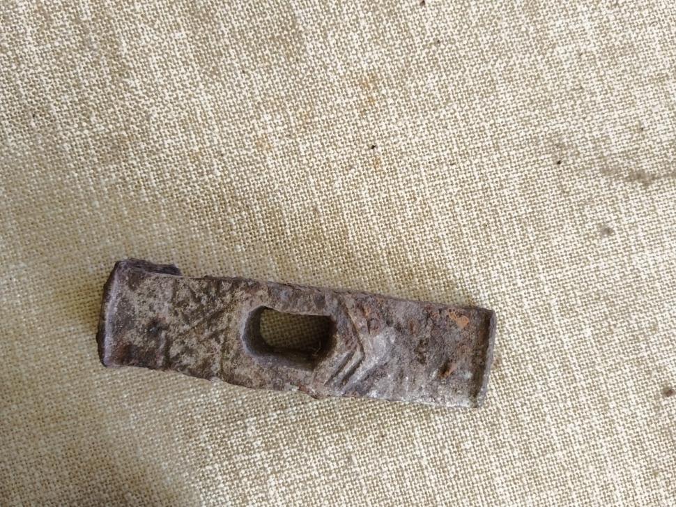 "Unii cred că se scot monedele din pământ precum cartofii" | Colecţia impresionantă de obiecte a unui căutător de comori din Zalău. Recompensa pe care ar putea să o primească 855046