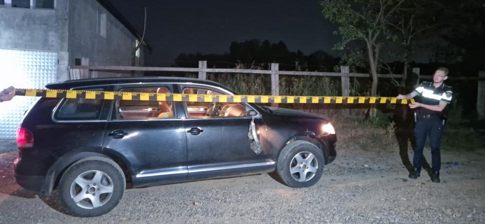 Mamă accidentată de un şofer laş în plină noapte | Copilul ei, autist, a ţinut-o de mână până a venit ambulanţa, în Botoşani 855241