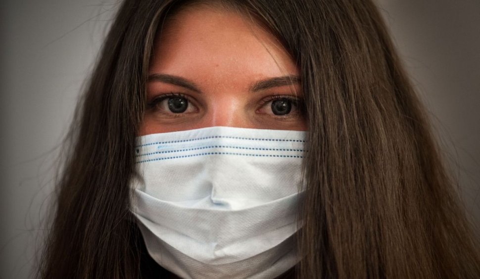Numărul românilor infectaţi cu COVID-19 s-a triplat în ultimele trei săptămâni | Ministerul Sănătăţii, recomandări pentru cei care au simptome