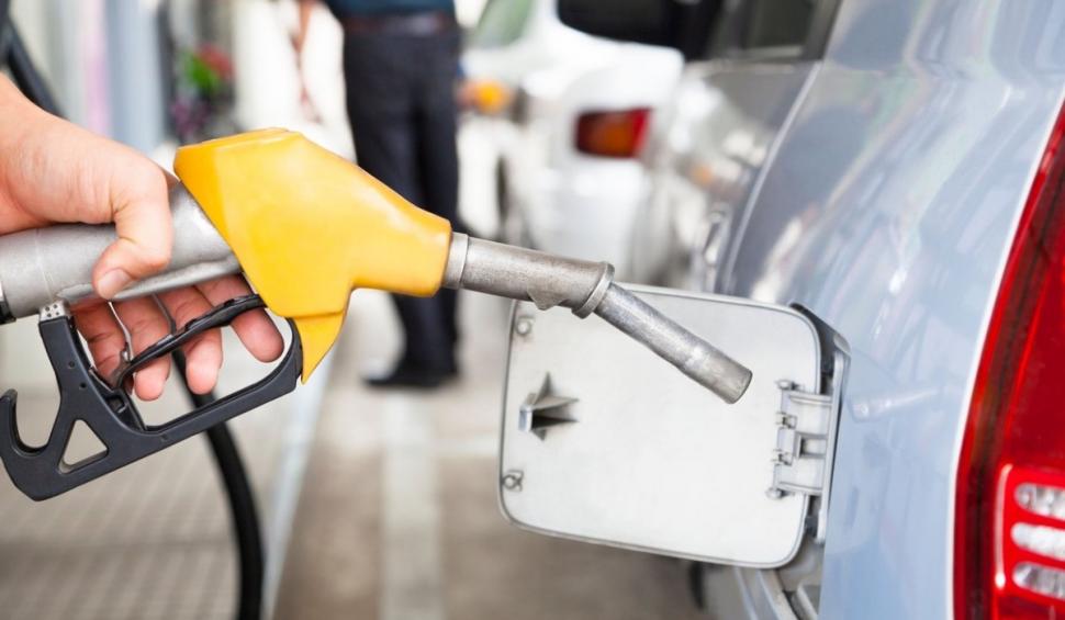 Motorina creşte, benzina stagnează. Prețul benzinei şi al motorinei în România, astăzi, 30 august 2023