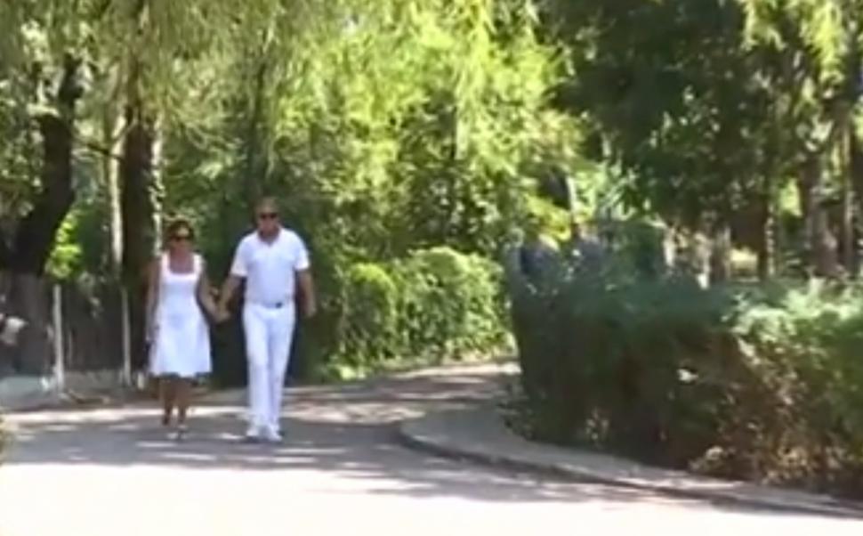 Apariţie inedită a cuplului prezidenţial: Klaus şi Carmen Iohannis, vizită în Delta Dunării cu ocazia Zilei Biodiversităţii 855889