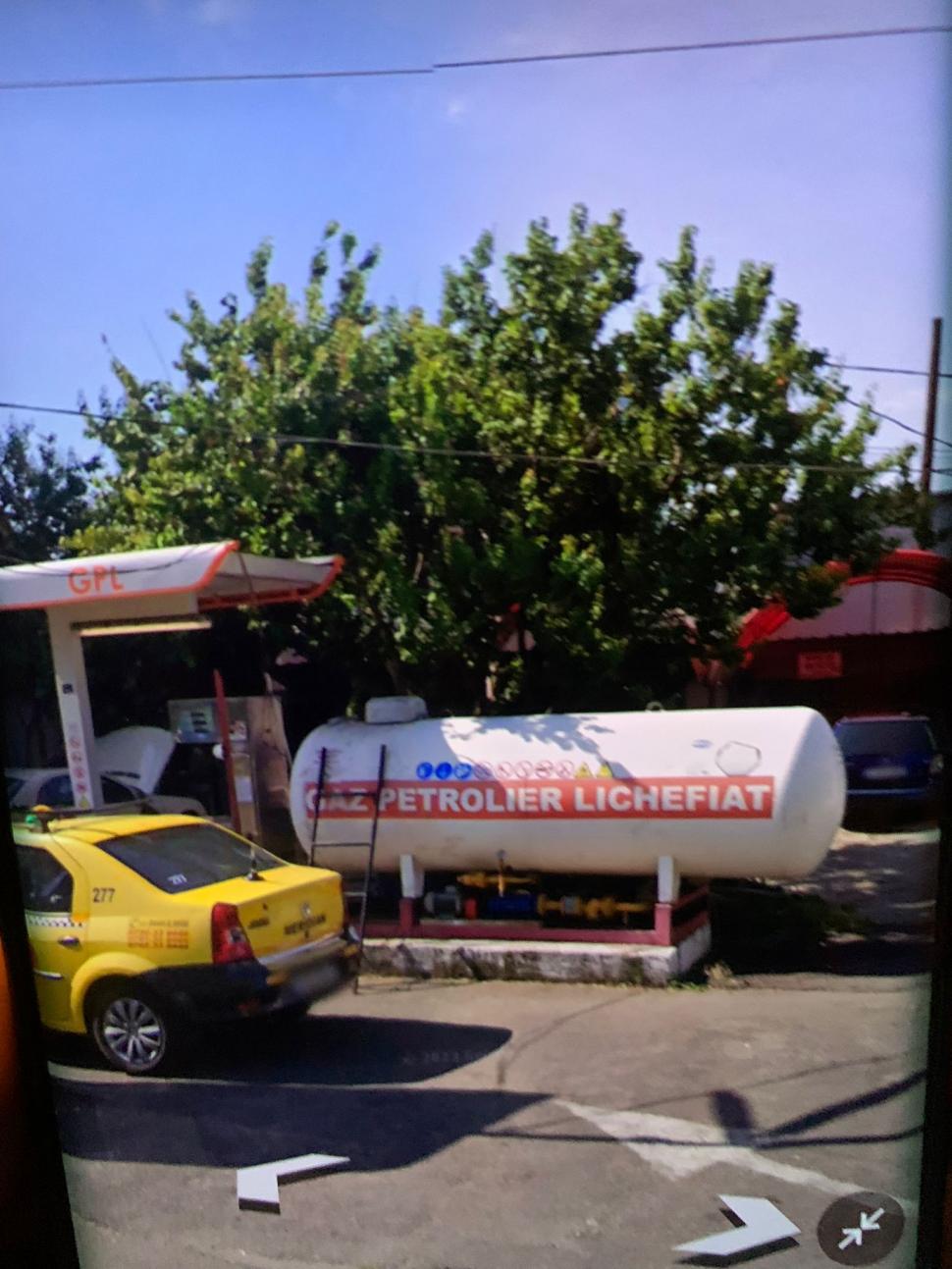 "Ne e frică cu bomba lângă casă" | Mărturia unui bărbat evacuat din zona staţiei GPL din Sectorul 3, Bucureşti 856132