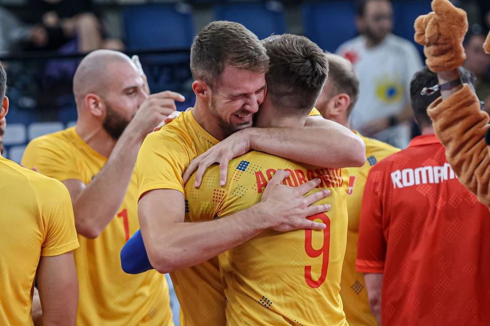 Volei masculin: România a învins Franța, deținătoarea titlului olimpic, și s-a calificat în optimile Campionatului European 856420