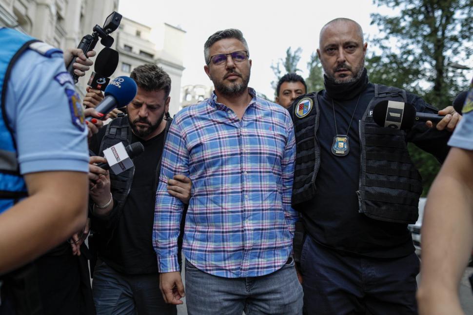 Patronii stației GPL de la Crevedia au fost reținuți 856603