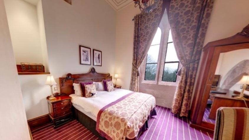 Cazare la castel, cu istorie și legende "la pachet" 856929