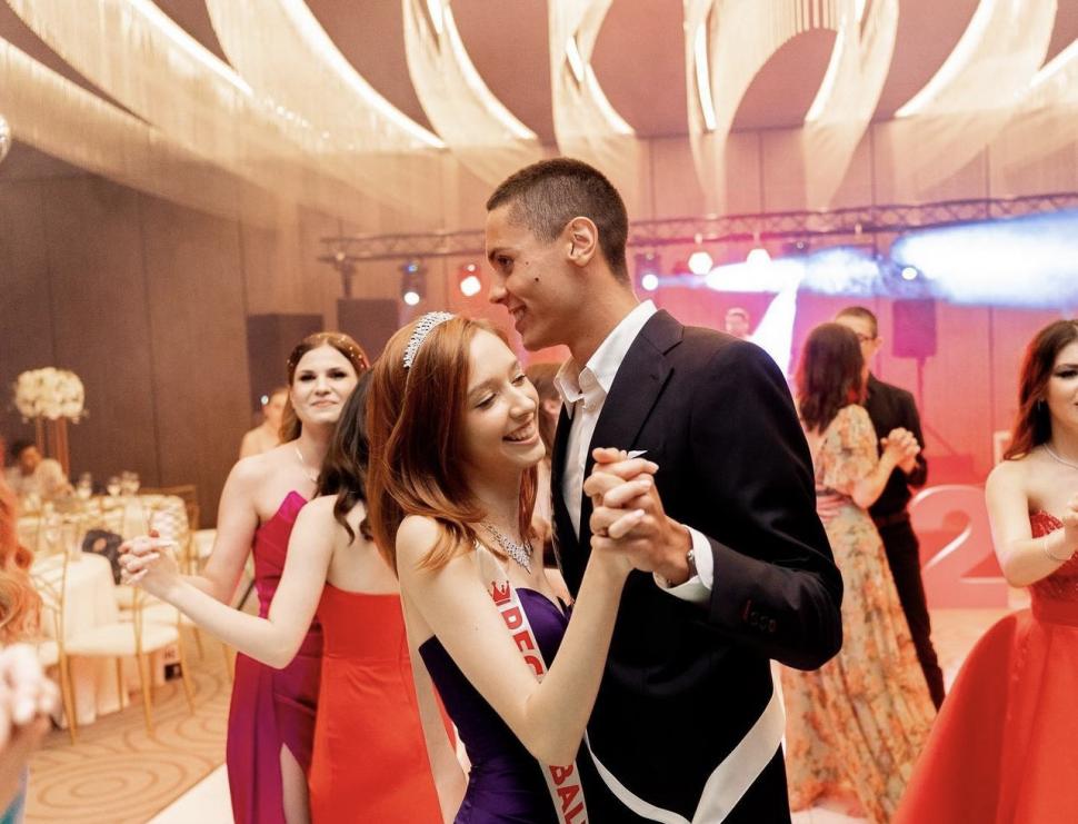 David Popovici, dezvăluiri fără precedent despre relaţia cu iubita sa: "Nu a fost ușor, dar a învățat să mă susțină" 856963