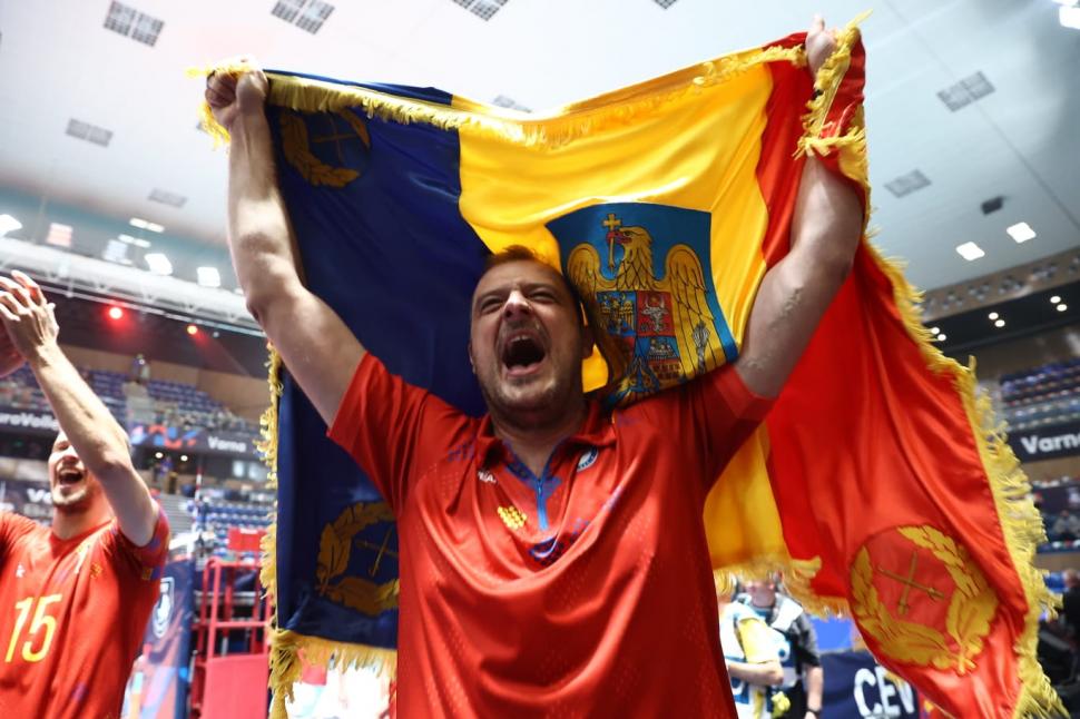 România s-a calificat în sferturile de finală ale Campionatului European de volei, după aproape 40 de ani 857177