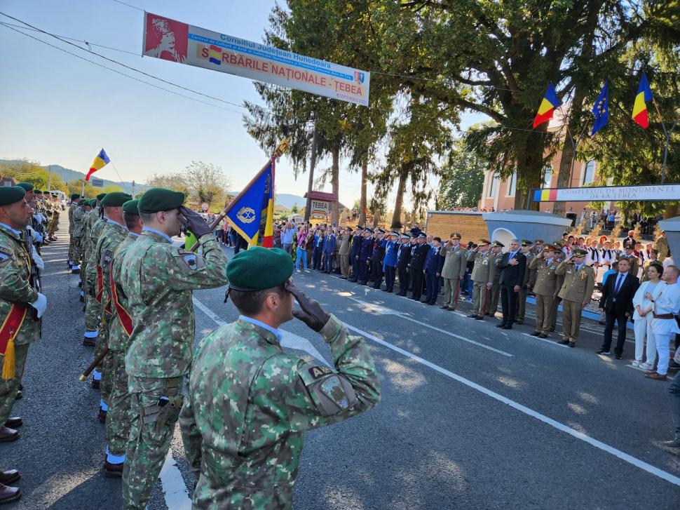 Nicolae Ciucă: "Apartenența țării la structurile euro-atlantice este destinul nostru istoric, iar cei ce spun altceva sunt falși patrioți" 857372
