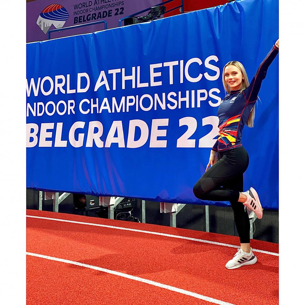 Ea este Marina, cea mai rapidă atletă din România: ”Există lipsuri, însă totul este posibil dacă îți dorești cu adevărat” 857814