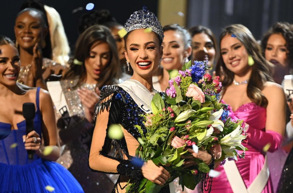Miss Univers elimină limitele de vârstă la concursuri. Până acum, concurau doar tinerele cu vârste cuprinse între 18 şi 28 de ani