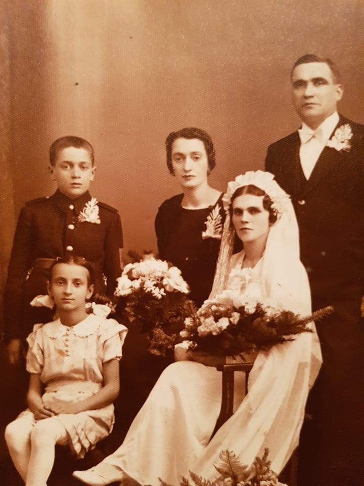 Povestea Margaretei, mireasa care a murit în ziua nunții, într-un accident de mașină. Oamenii spun că își caută și acum soțul pe "Drumul Crucilor"  857787