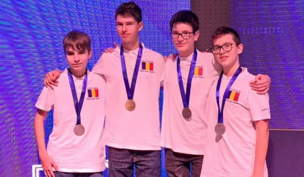 Succes pentru România! Elevii români au obţinut locul I la Olimpiada Europeană de Informatică pentru juniori