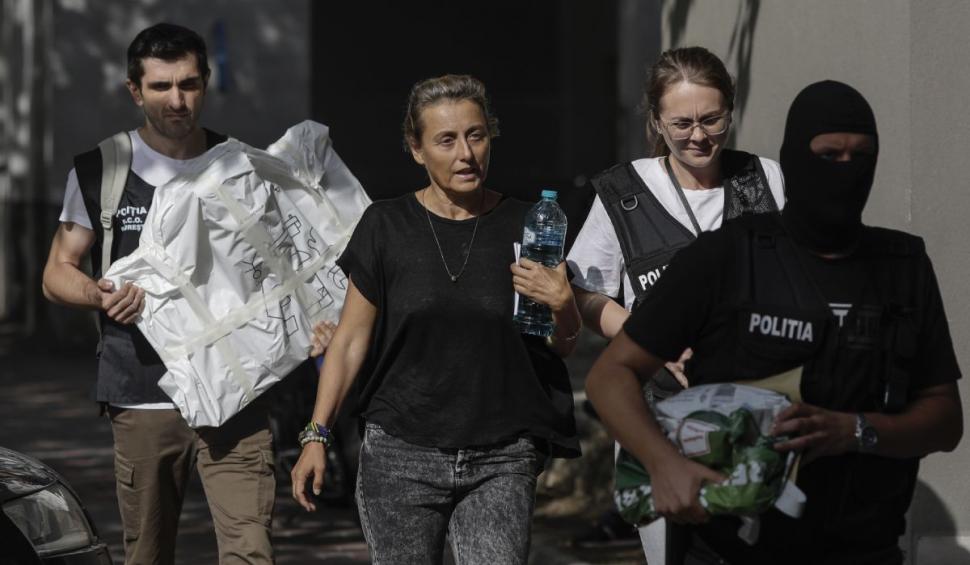 Vlad Pascu, adus în cătuşe de la Constanţa la DIICOT Bucureşti: "Nu pot da timpul înapoi. Îmi pare rău!" 858028