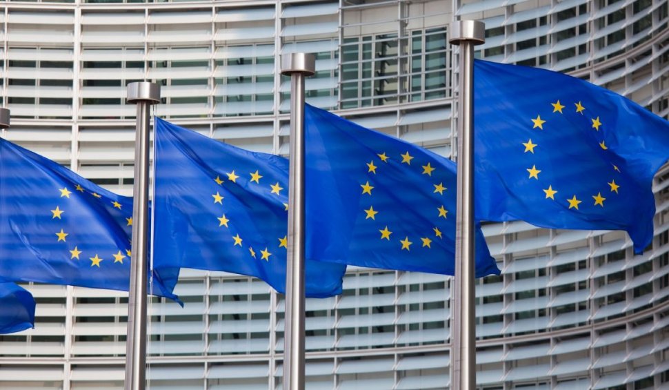 Comisia Europeană închide în mod oficial mecanismul de cooperare și de verificare pentru România şi Bulgaria