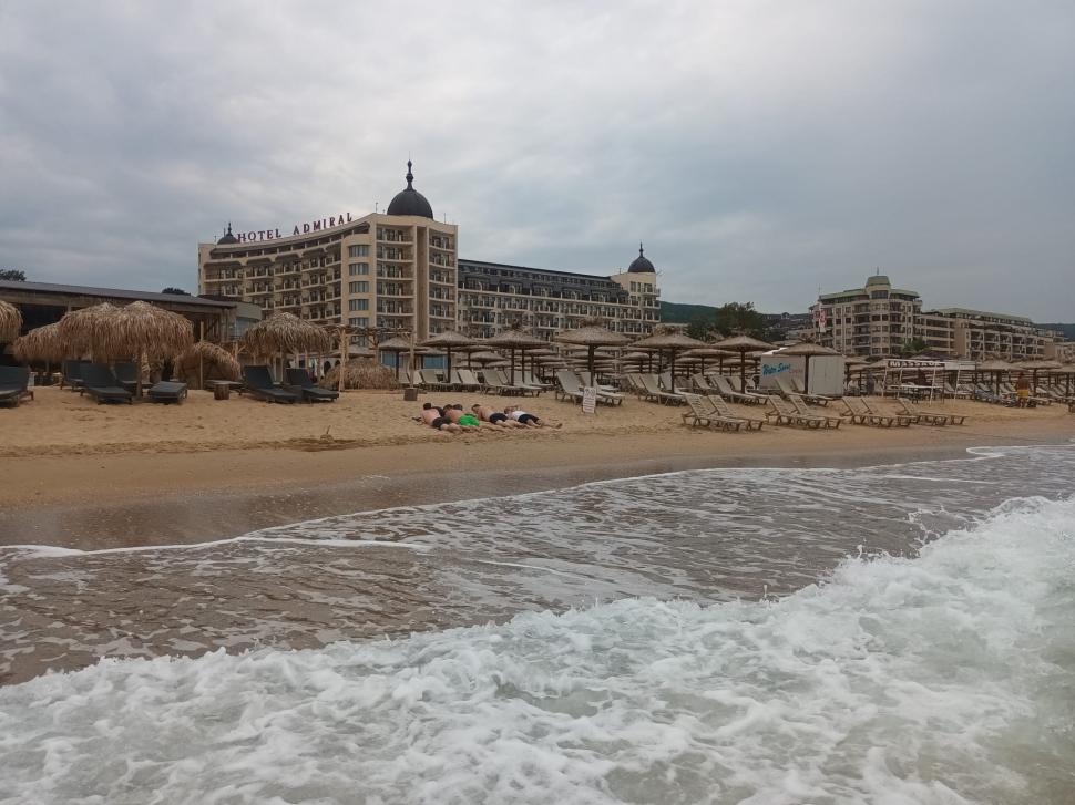 Plajele din Bulgaria, încă asaltate de turiști 858341