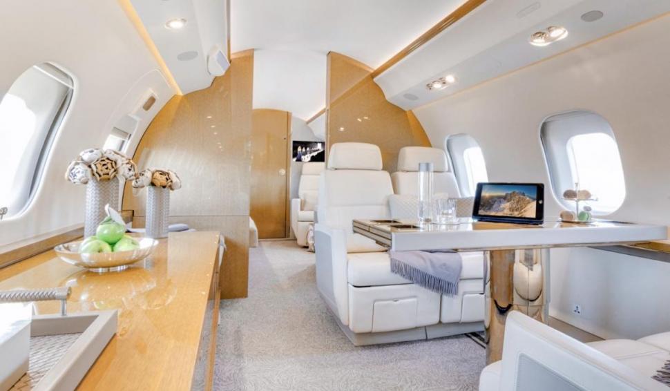 Imagini din avionul cu care Klaus Iohannis a plecat la Adunarea generală ONU 858634