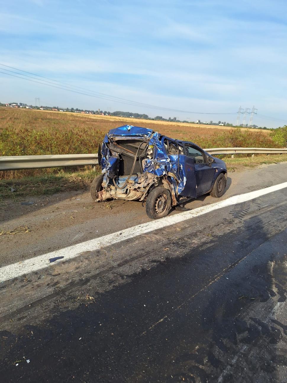 Trafic blocat pe Autostrada A1, lângă Ciorogârla, după un accident cu patru mașini. A fost chemat elicopterul SMURD 858805