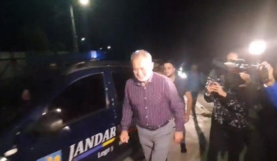 Președintele CJ Vaslui, Dumitru Buzatu, a fost prins în flagrant de DNA  859649