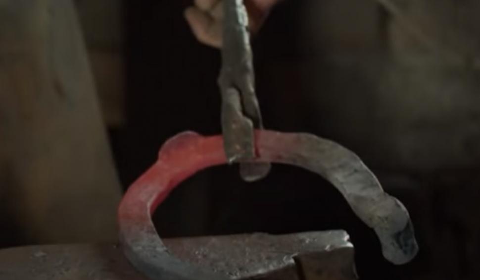 El este bărbatul care a primit titlul de Tezaur Uman Viu, datorită păstrării unui obicei aflat pe cale de dispariție la Cluj 859726