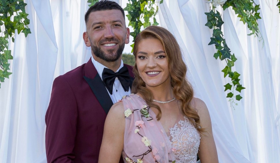 Nuntă de poveste în lumea sportului: Canotorii Adriana Ailincăi şi Constantin Adam s-au căsătorit religios | "Performanța se face în familie"