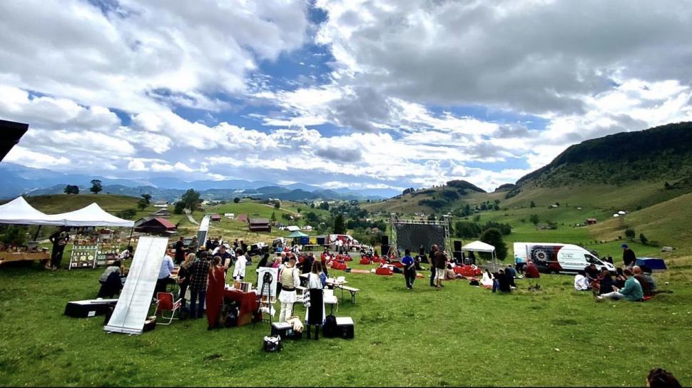 Charlie Ottley trage cel mai dur semnal de alarmă: "Nu distrugeţi România" 860892