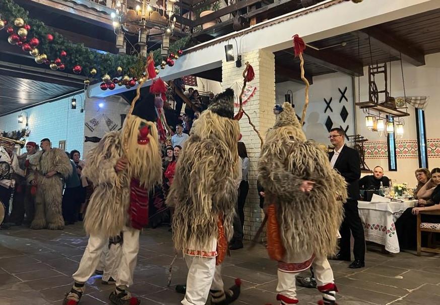 Hanu Ancuței, între legende și istoria reală 861038